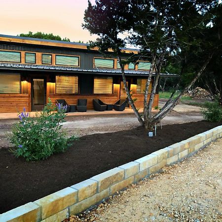 ويمبيرلي Green Acres Cottages - New Braunfels Suite المظهر الخارجي الصورة