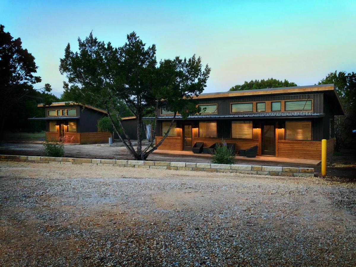 ويمبيرلي Green Acres Cottages - New Braunfels Suite المظهر الخارجي الصورة