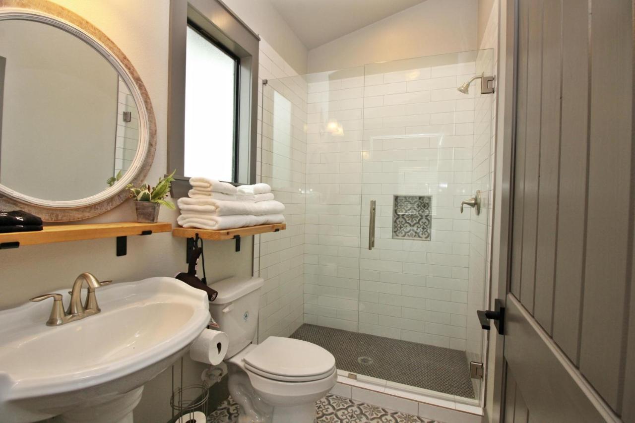 ويمبيرلي Green Acres Cottages - New Braunfels Suite المظهر الخارجي الصورة